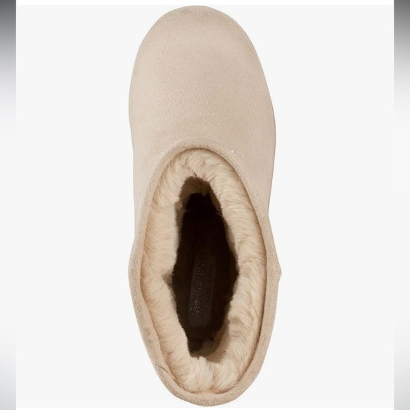 💁‍♀️HOST PICK💁‍♀️~ Juicy Couture Ankle Boots 🩶 - Picture 5 of 5